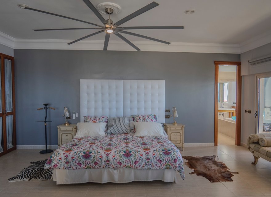 Odsprzedaż - Apartament - Benidorm