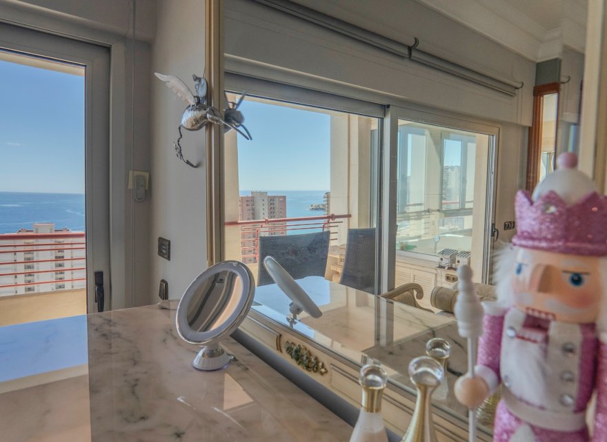 Odsprzedaż - Apartament - Benidorm