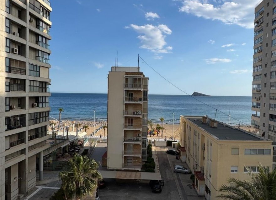 Odsprzedaż - Apartament - Benidorm