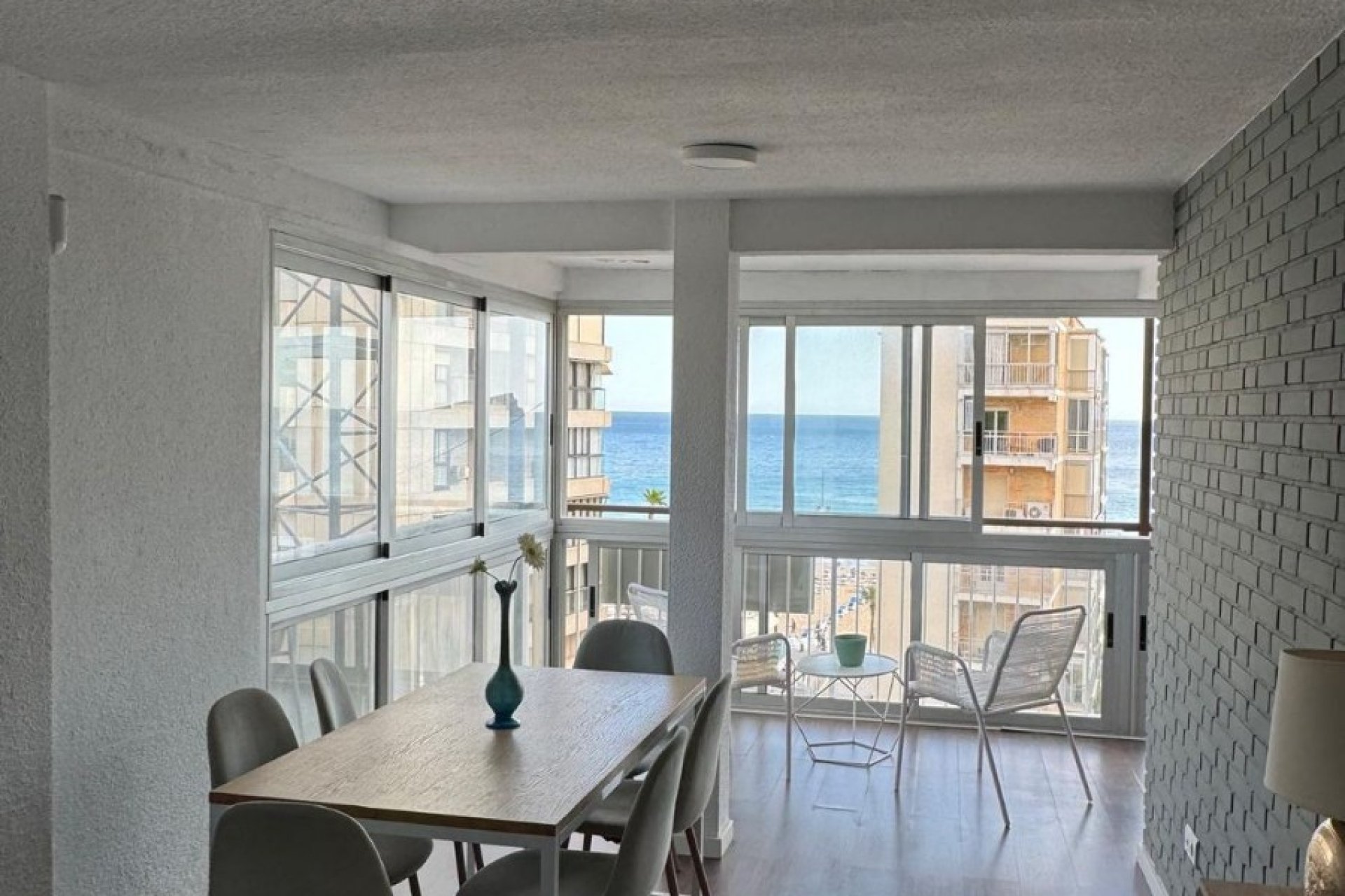 Odsprzedaż - Apartament - Benidorm