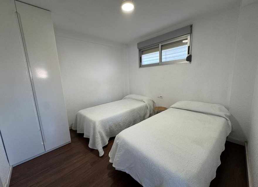 Odsprzedaż - Apartament - Benidorm