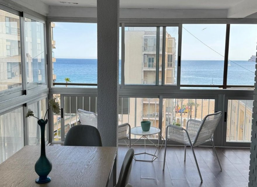 Odsprzedaż - Apartament - Benidorm