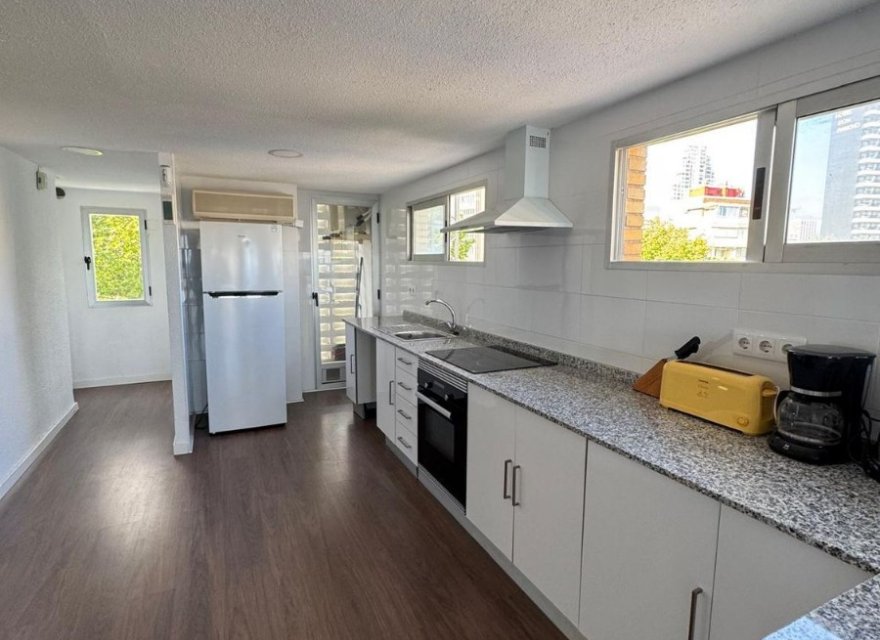 Odsprzedaż - Apartament - Benidorm