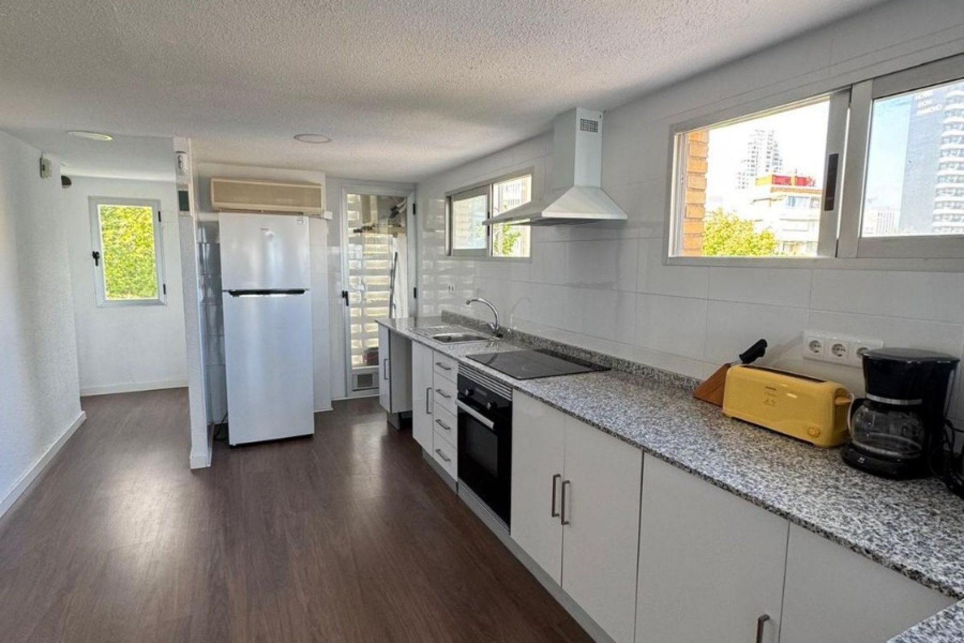 Odsprzedaż - Apartament - Benidorm