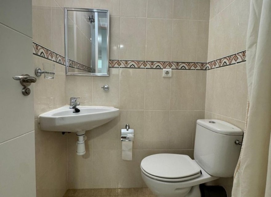 Odsprzedaż - Apartament - Benidorm