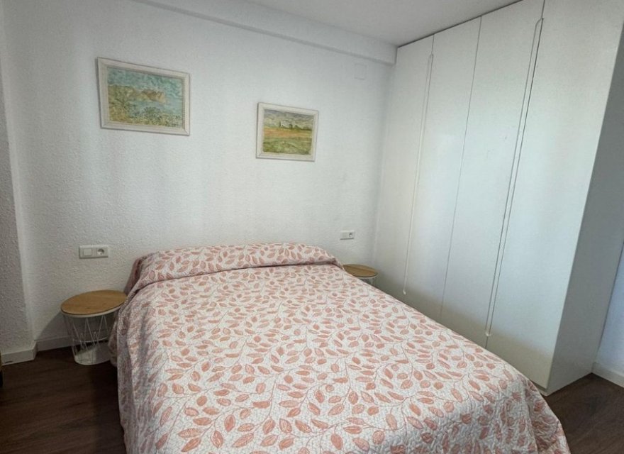 Odsprzedaż - Apartament - Benidorm