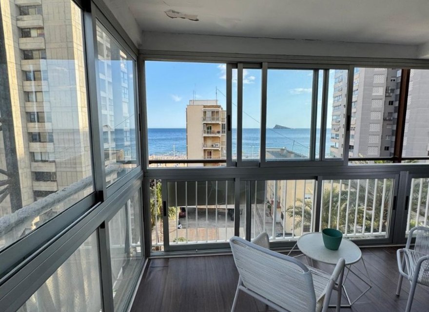 Odsprzedaż - Apartament - Benidorm