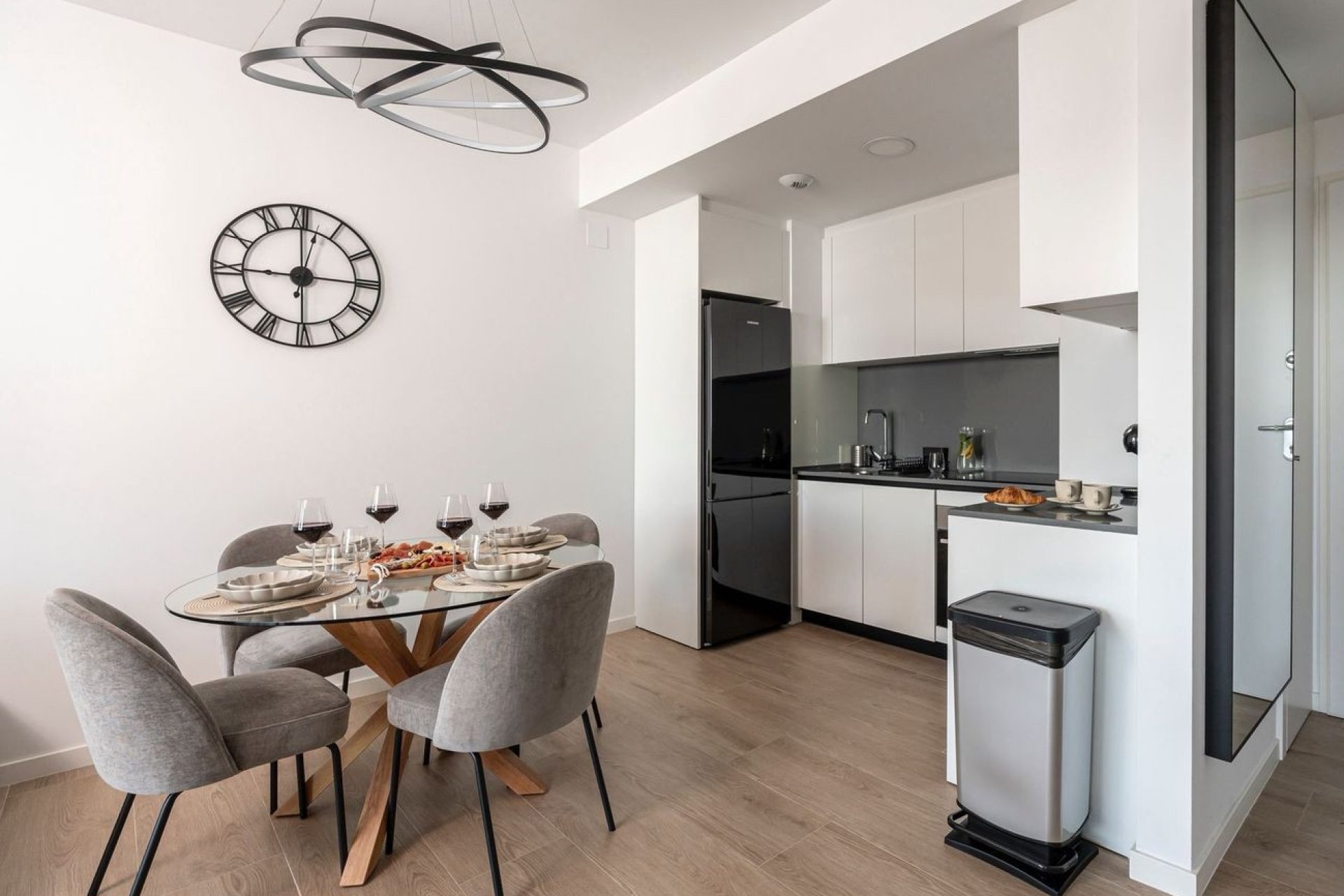 Odsprzedaż - Apartament - Benidorm