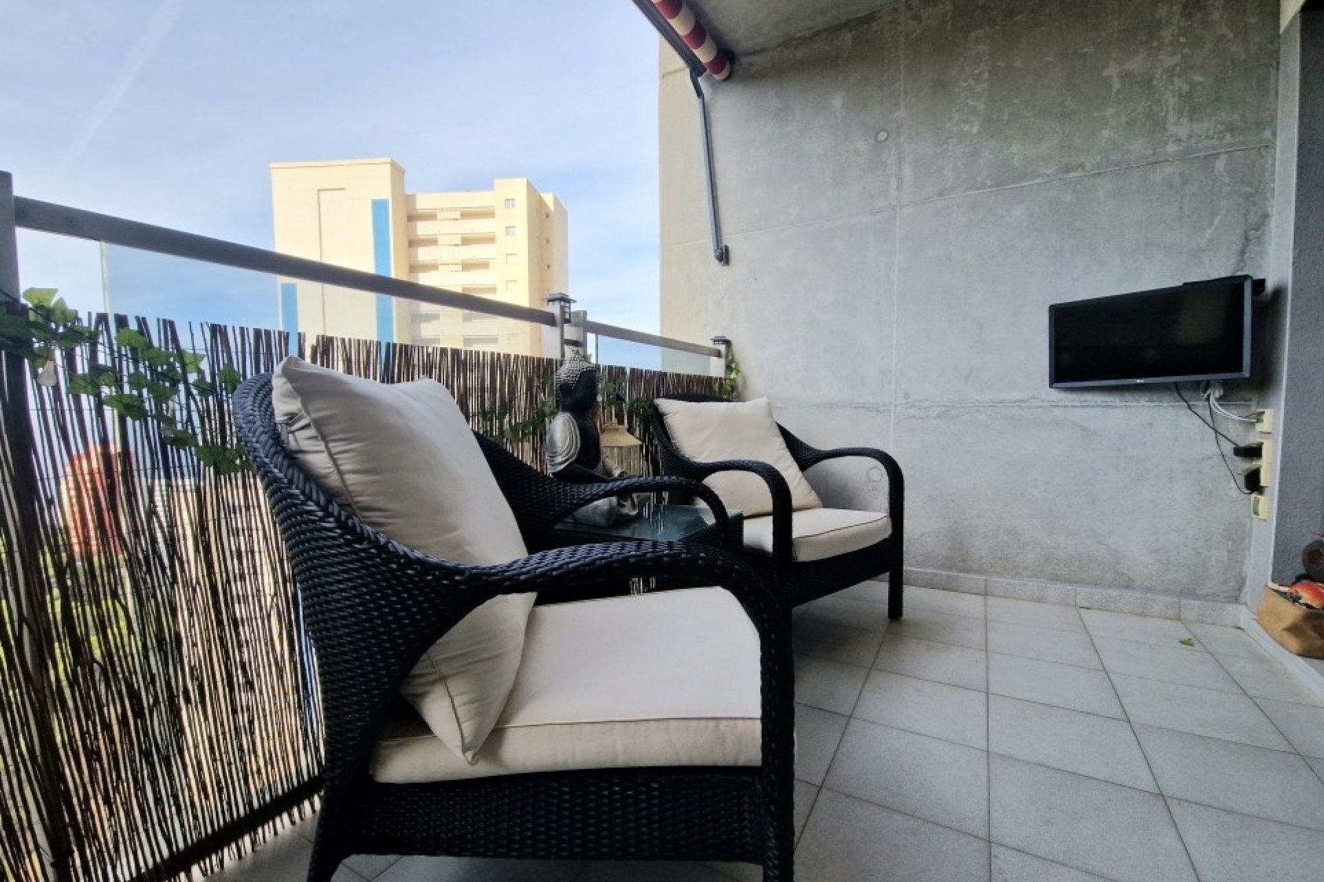 Odsprzedaż - Apartament - Benidorm