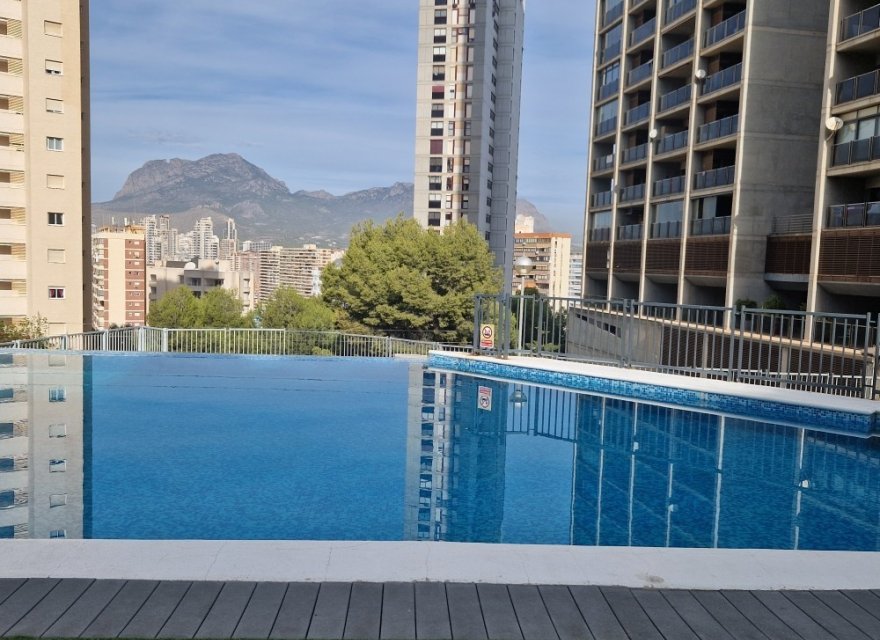 Odsprzedaż - Apartament - Benidorm