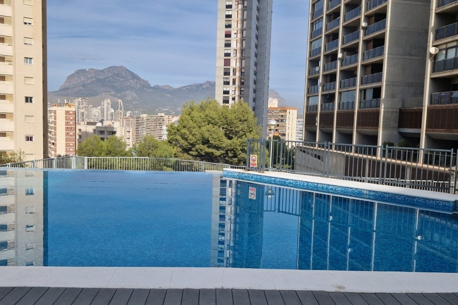 Odsprzedaż - Apartament - Benidorm