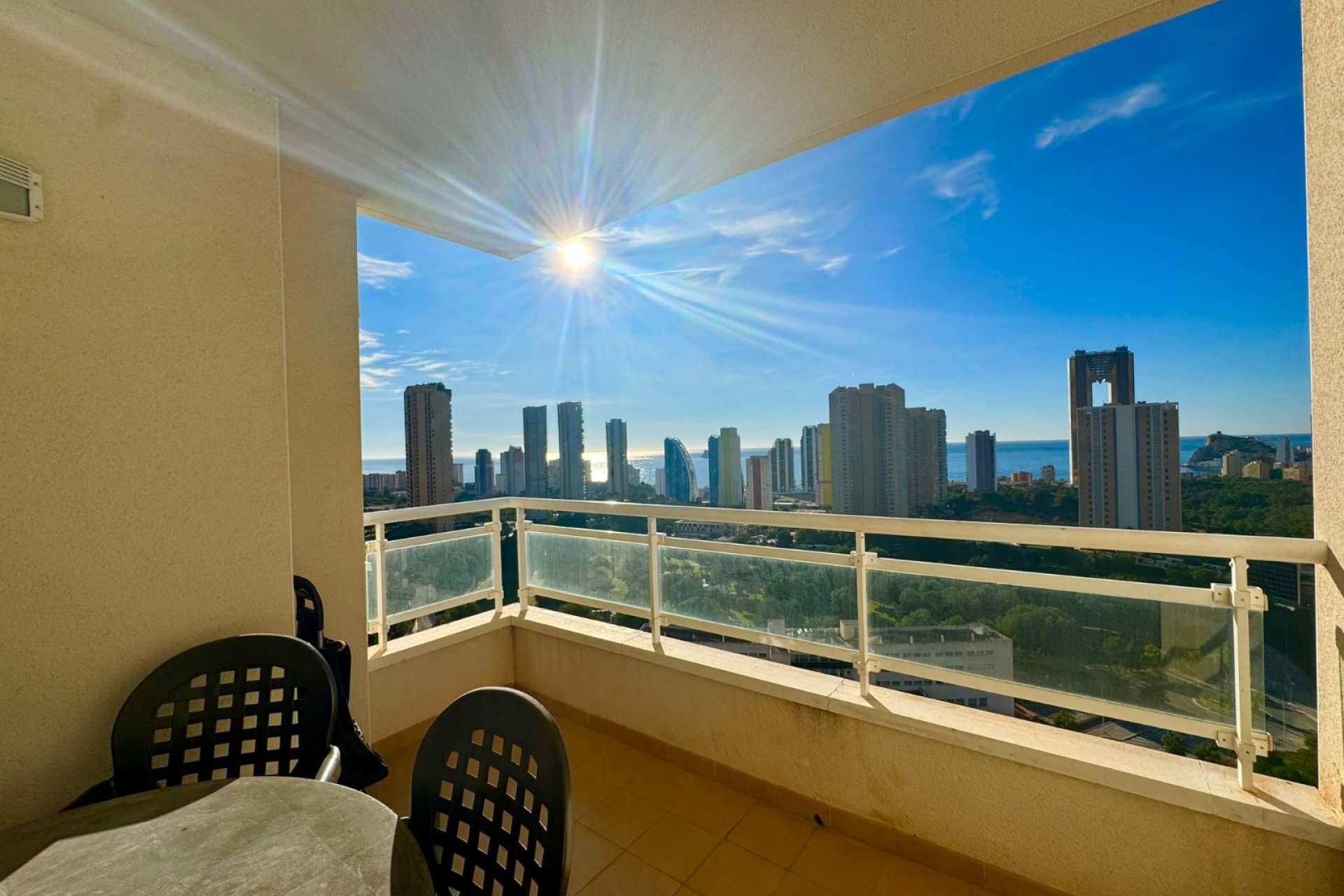 Odsprzedaż - Apartament - Benidorm