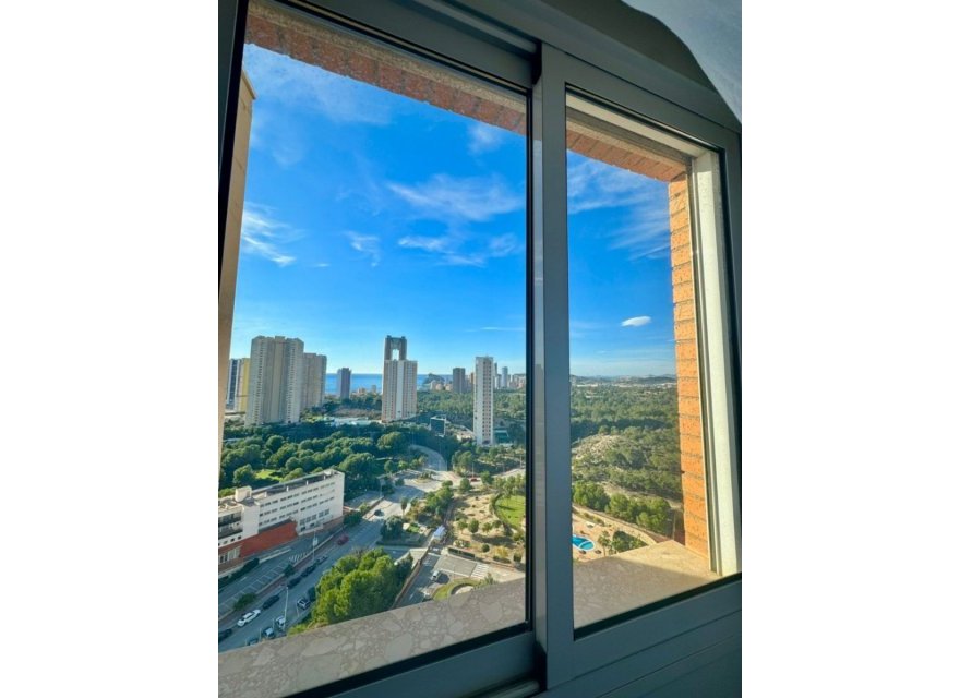 Odsprzedaż - Apartament - Benidorm