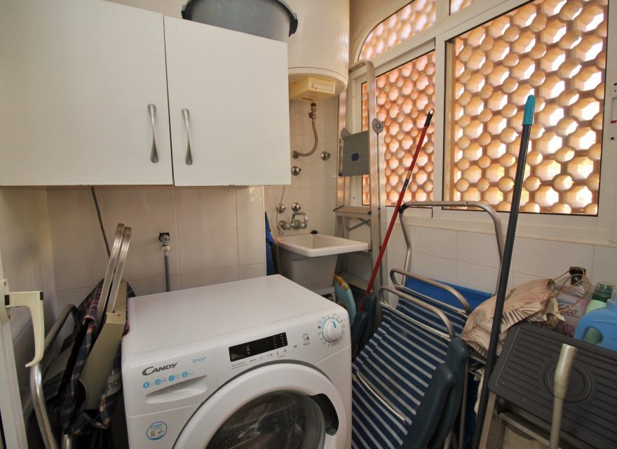 Odsprzedaż - Apartament - Cabo Roig