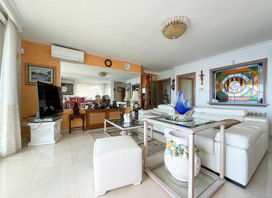 Odsprzedaż - Apartament - Cala Viñes