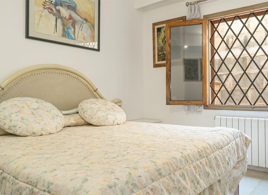 Odsprzedaż - Apartament - Cala Viñes