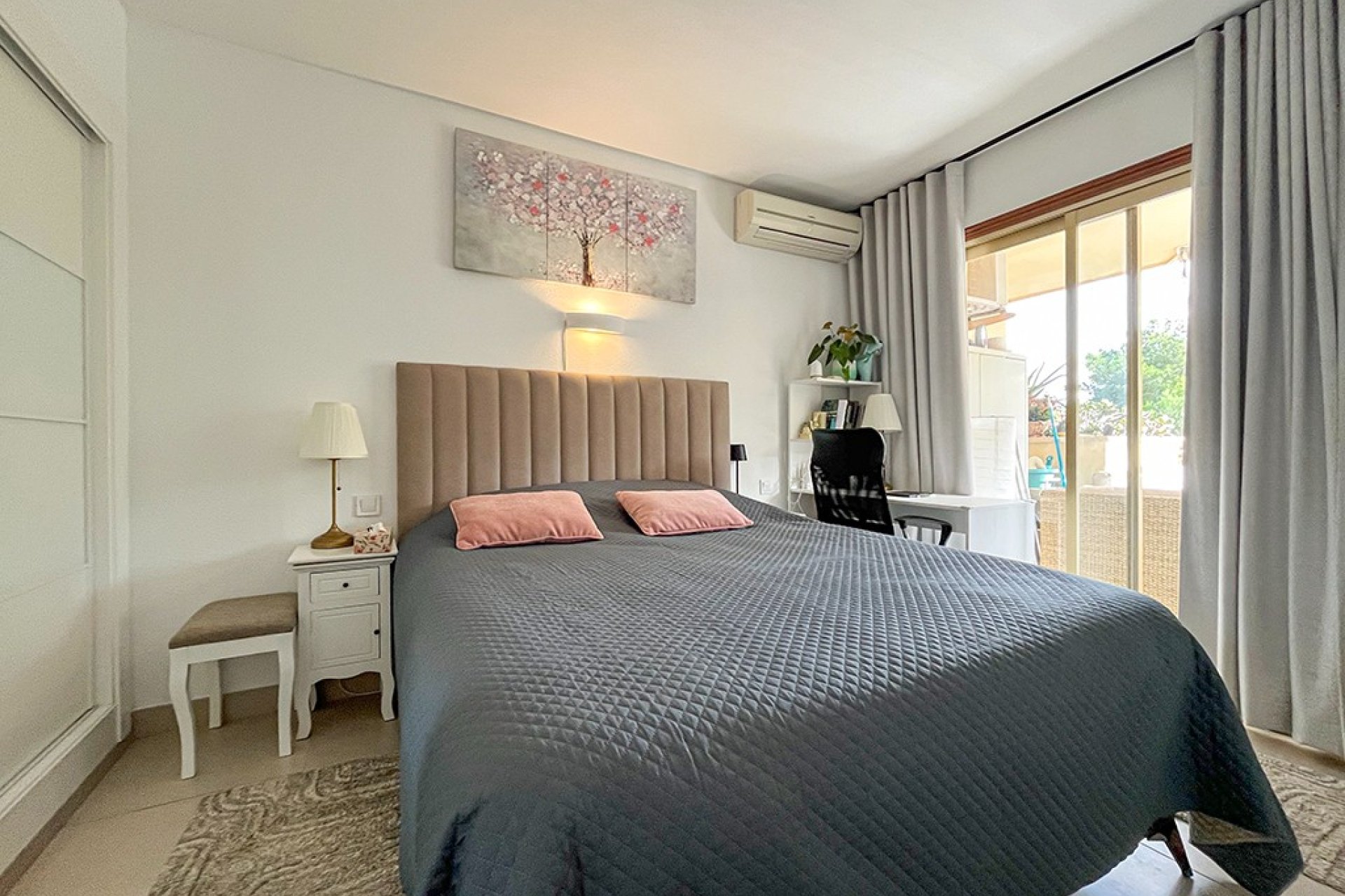 Odsprzedaż - Apartament - Cala Viñes