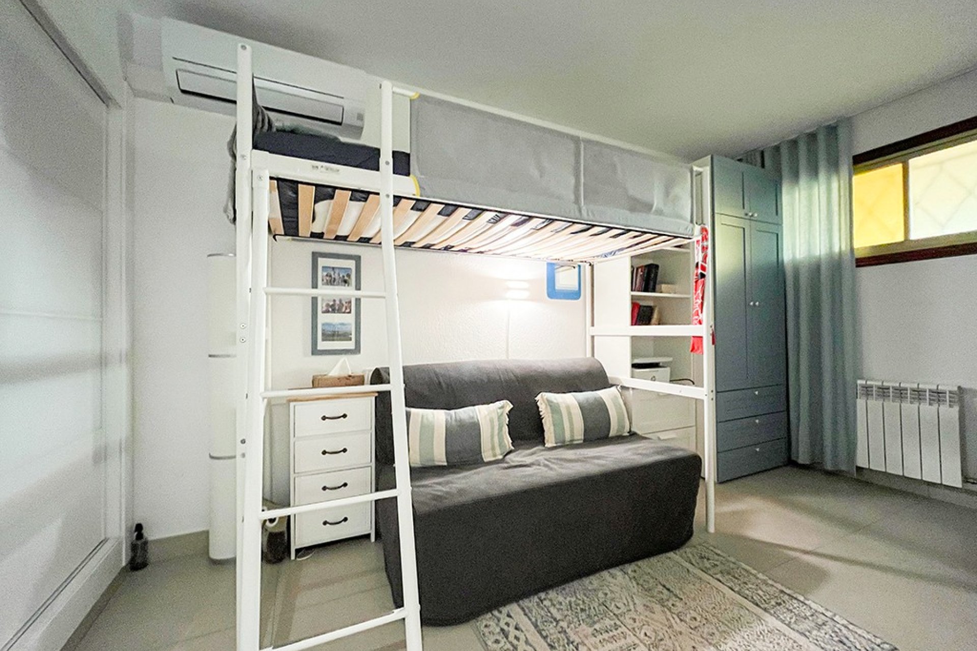 Odsprzedaż - Apartament - Cala Viñes