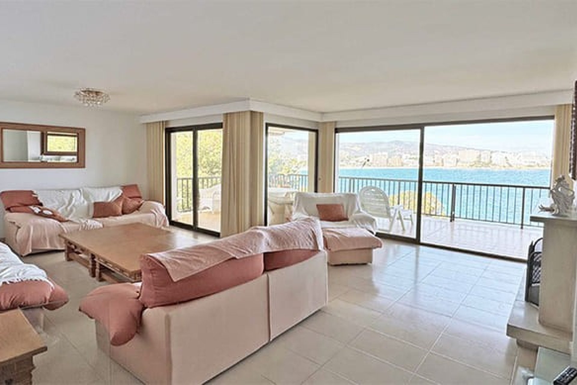 Odsprzedaż - Apartament - Cala Viñes