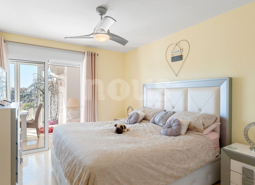 Odsprzedaż - Apartament - Costa Adeje (La Caleta) - Oasis la Caleta