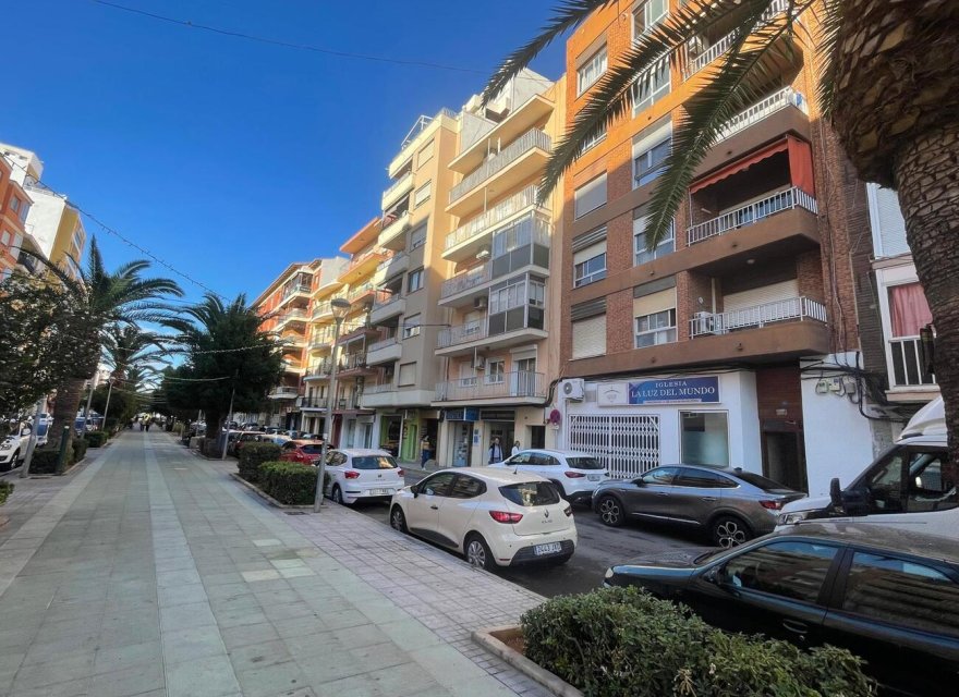 Odsprzedaż - Apartament - Denia - Costa Blanca