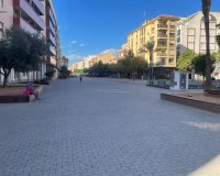 Odsprzedaż - Apartament - Denia - Costa Blanca