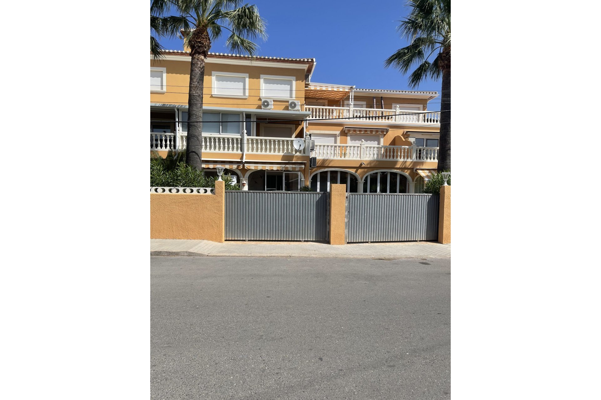 Odsprzedaż - Apartament - Denia - Costa Blanca