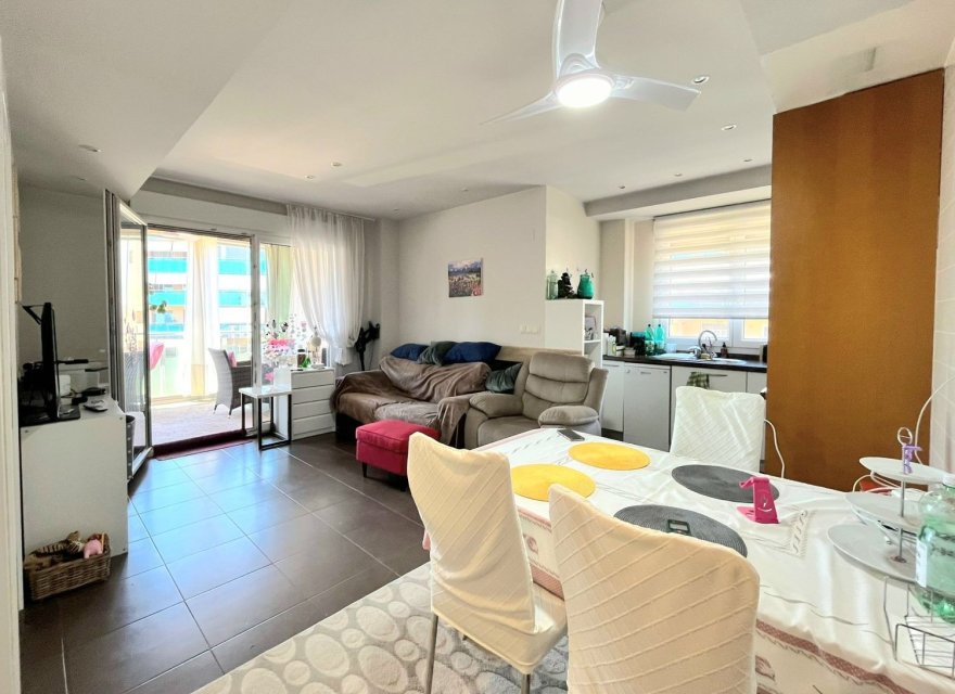 Odsprzedaż - Apartament - El Campello - Campello Playa