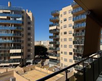 Odsprzedaż - Apartament - El Campello - Campello Playa