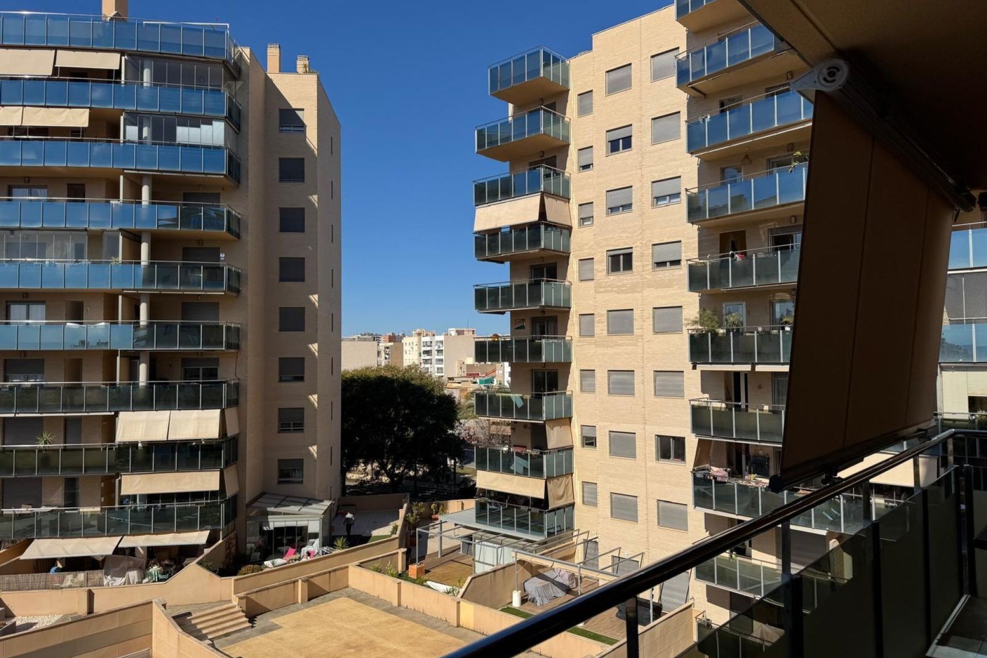 Odsprzedaż - Apartament - El Campello - Campello Playa