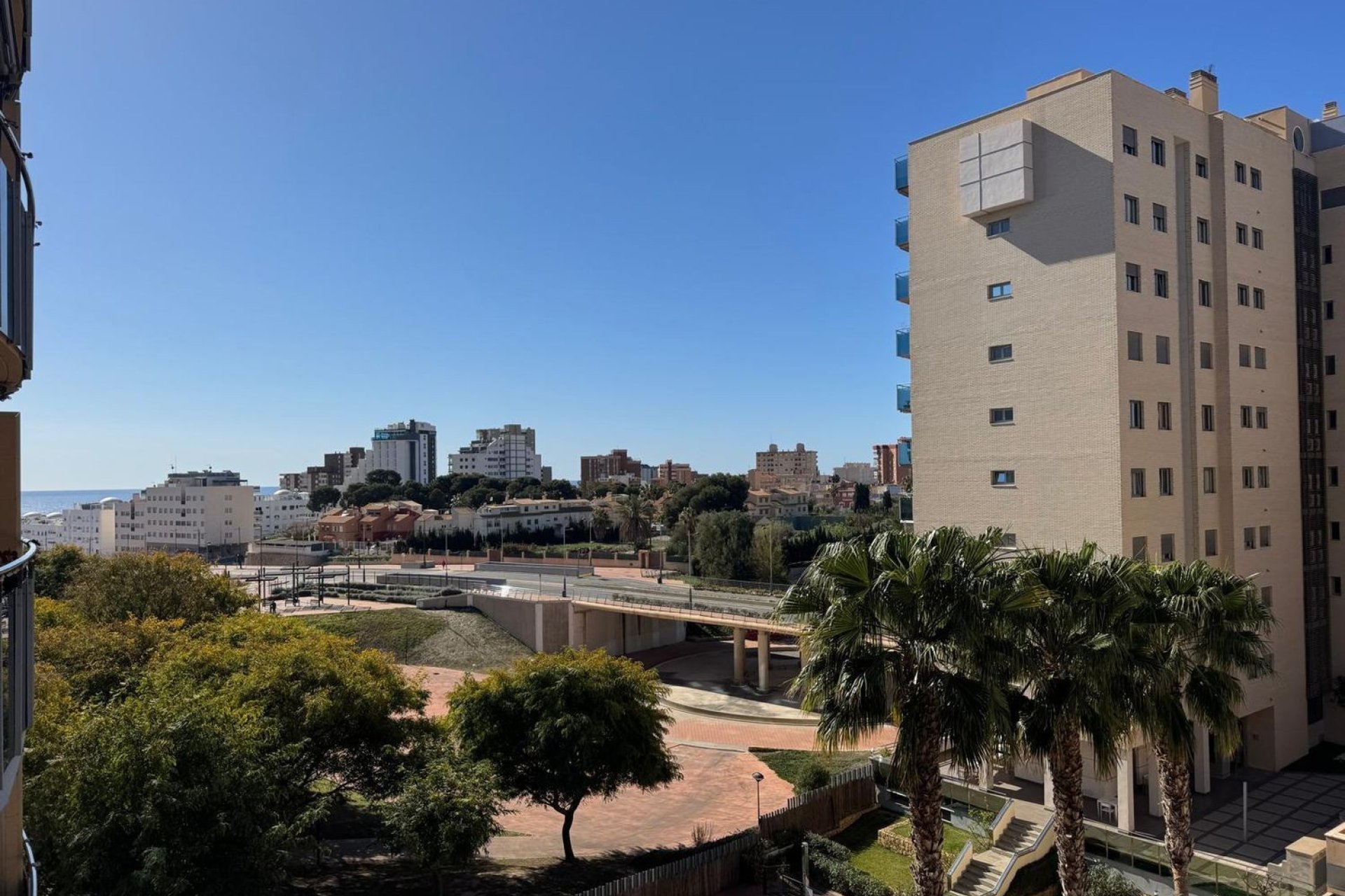 Odsprzedaż - Apartament - El Campello - Campello Playa