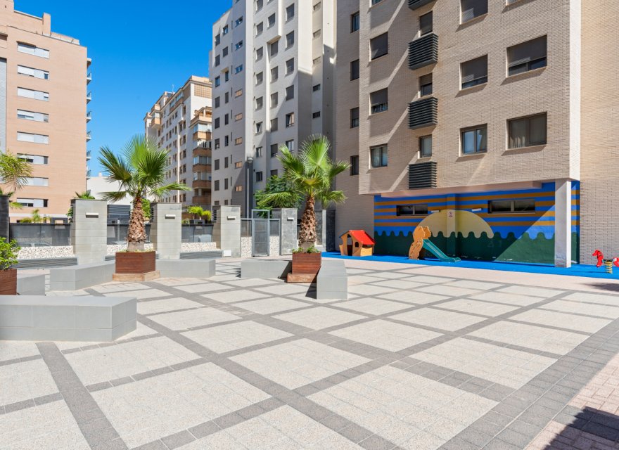 Odsprzedaż - Apartament - El Campello - El Amerador