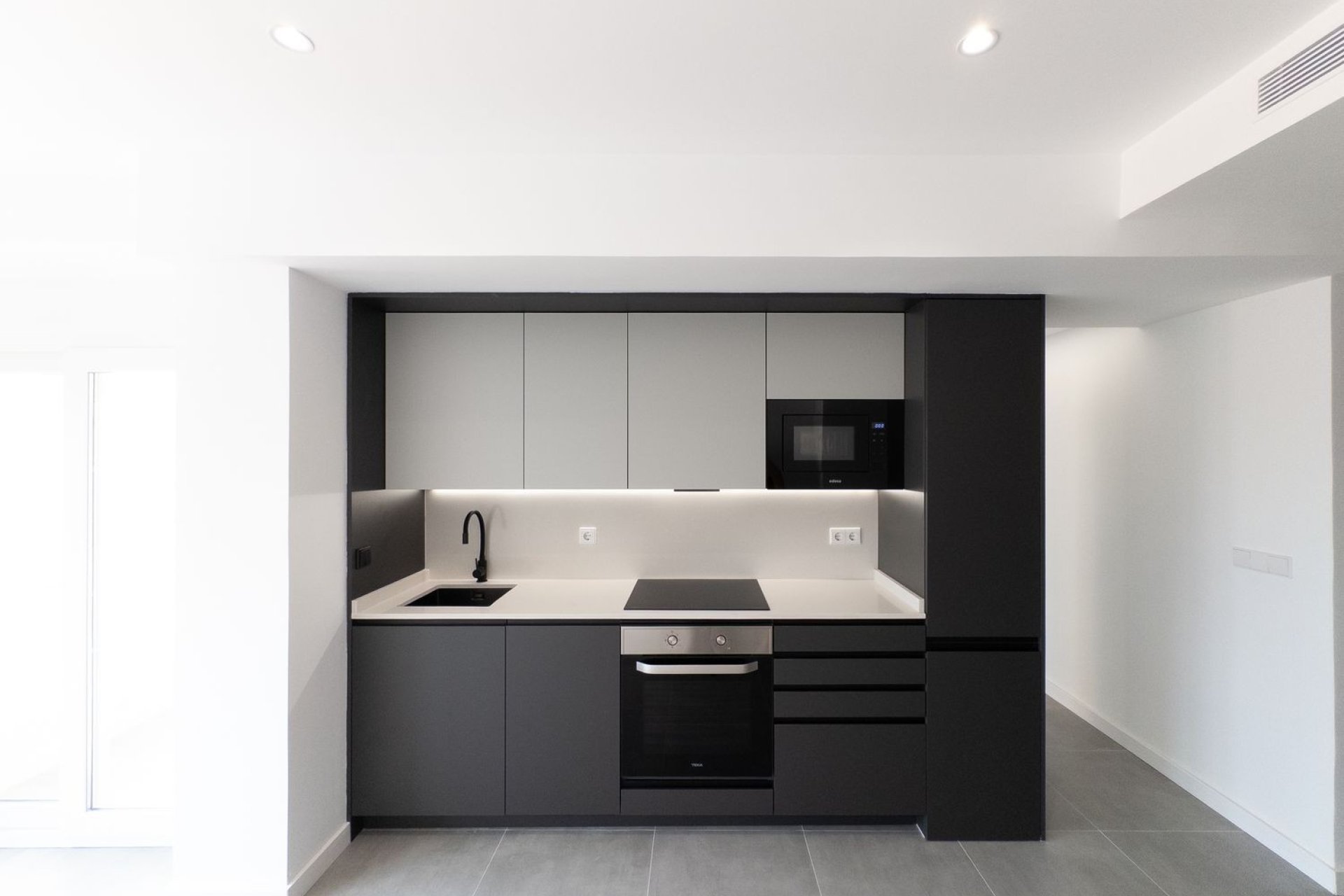 Odsprzedaż - Apartament - El Campello - Playa Muchavista