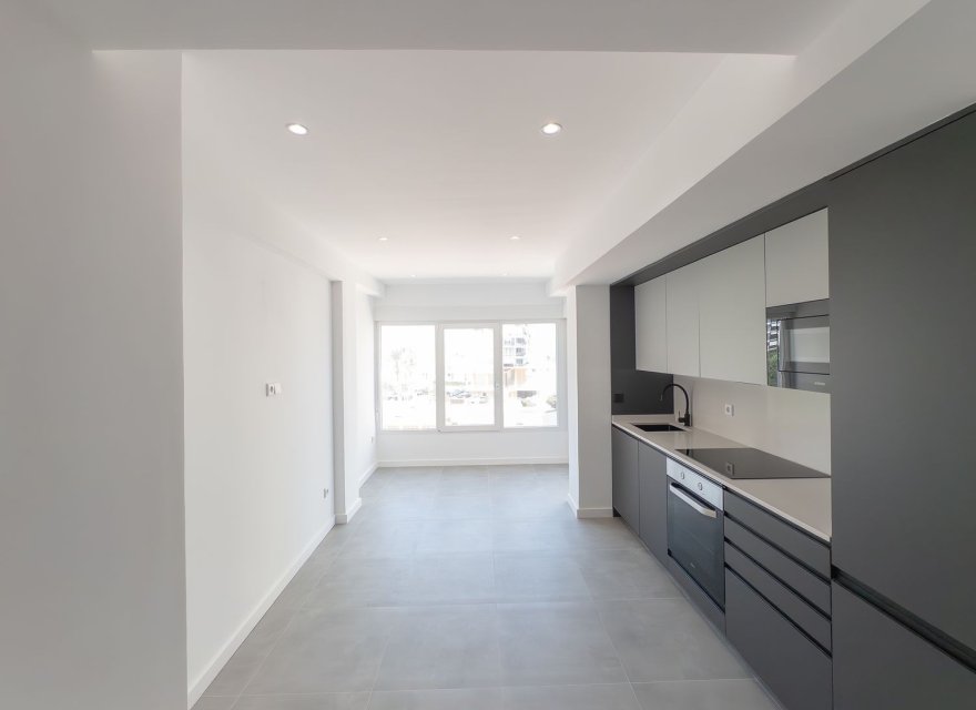 Odsprzedaż - Apartament - El Campello - Playa Muchavista