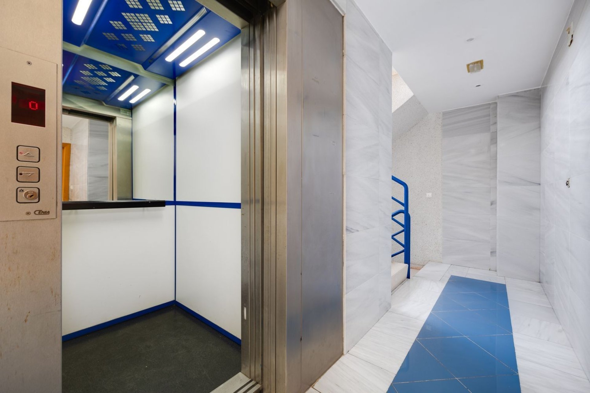 Odsprzedaż - Apartament - El Campello - Playa Muchavista