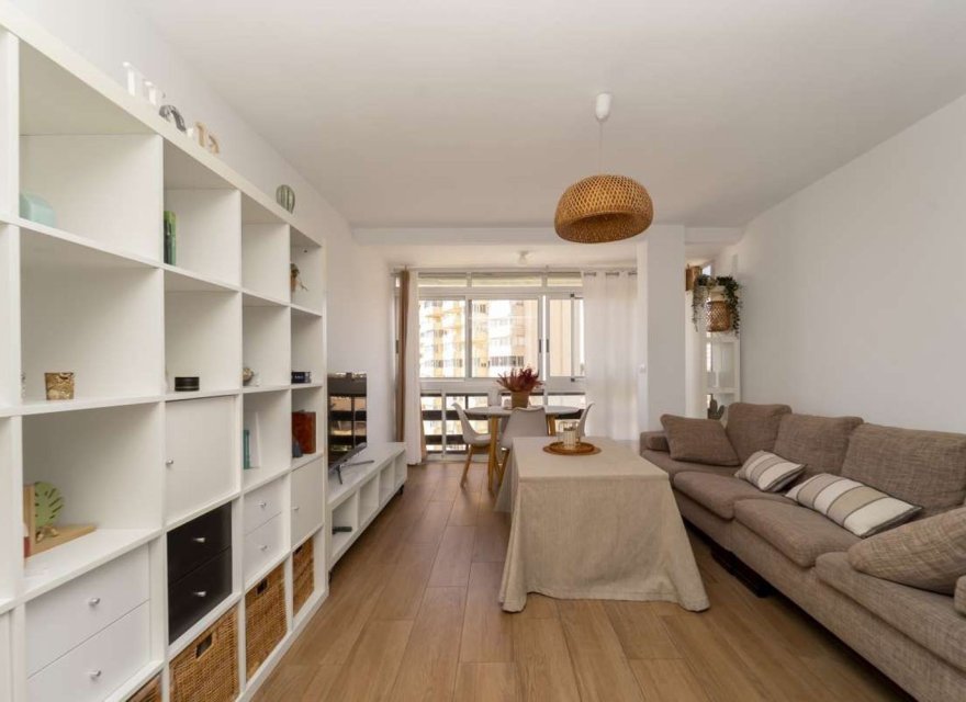 Odsprzedaż - Apartament - El Campello - Playa Muchavista