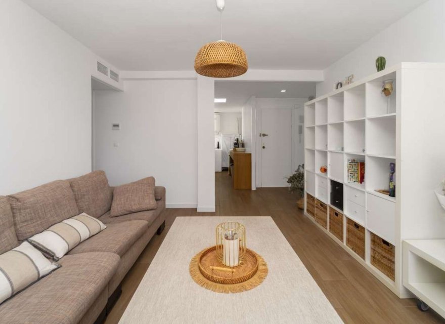 Odsprzedaż - Apartament - El Campello - Playa Muchavista