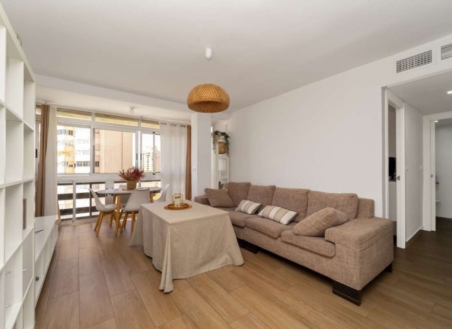 Odsprzedaż - Apartament - El Campello - Playa Muchavista