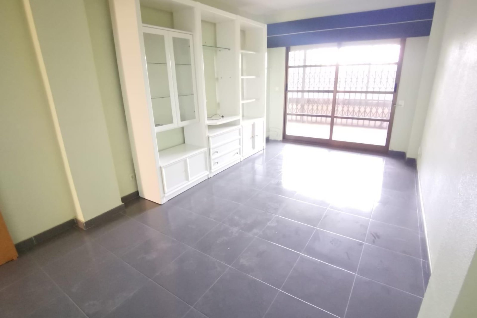 Odsprzedaż - Apartament - El Campello - Playa Muchavista