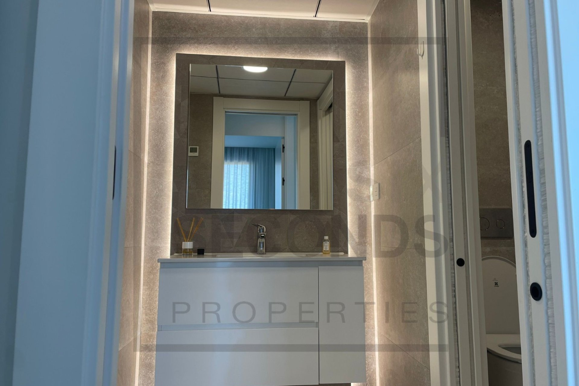 Odsprzedaż - Apartament - Gran Alacant