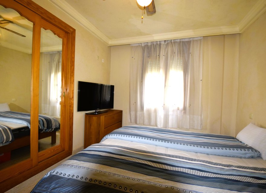 Odsprzedaż - Apartament - Guardamar del Segura - Campomar