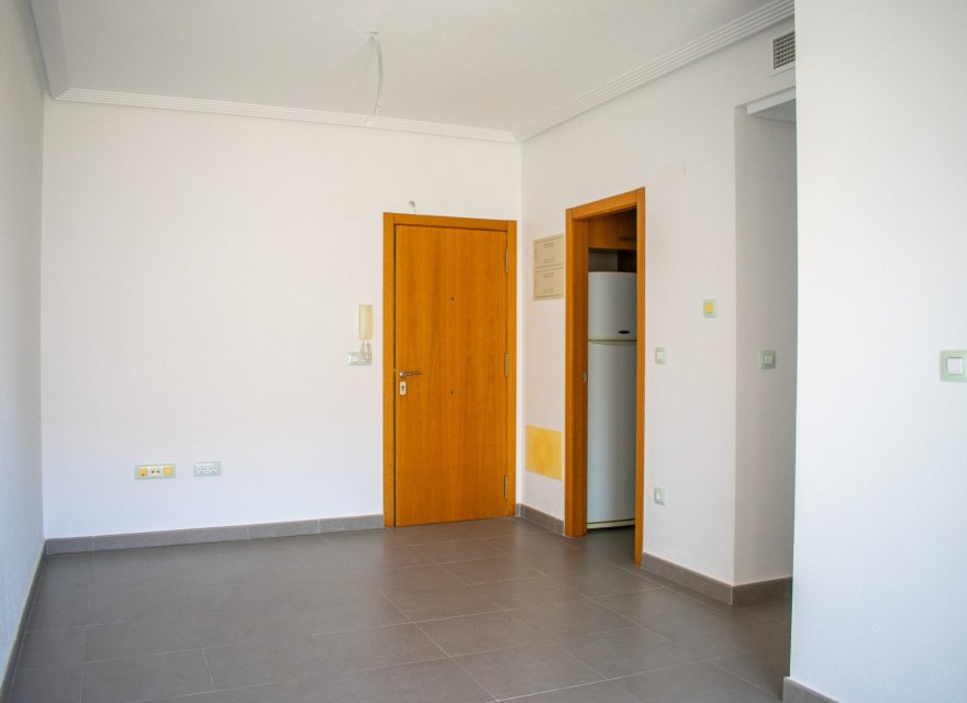 Odsprzedaż - Apartament - Guardamar del Segura - Center