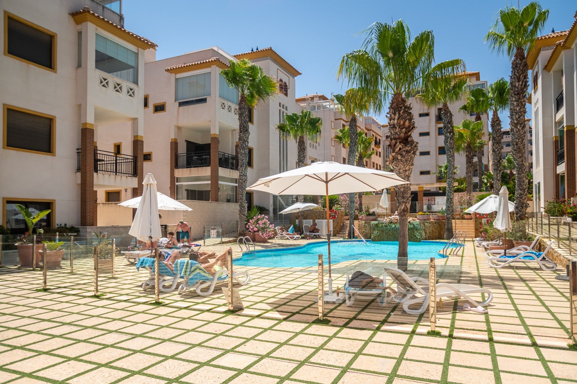 Odsprzedaż - Apartament - Guardamar del Segura - Costa Blanca