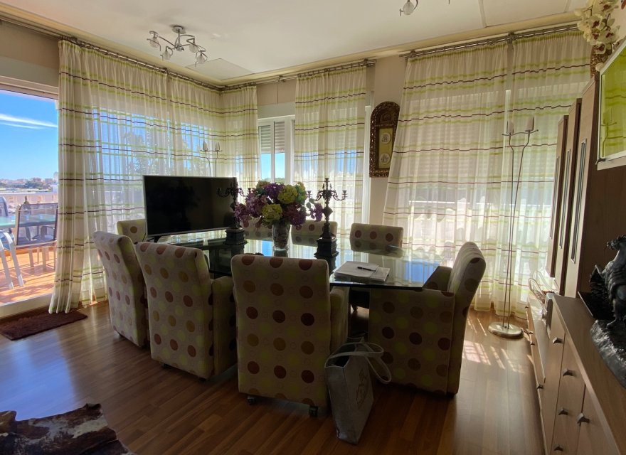 Odsprzedaż - Apartament - Guardamar del Segura - El Edén