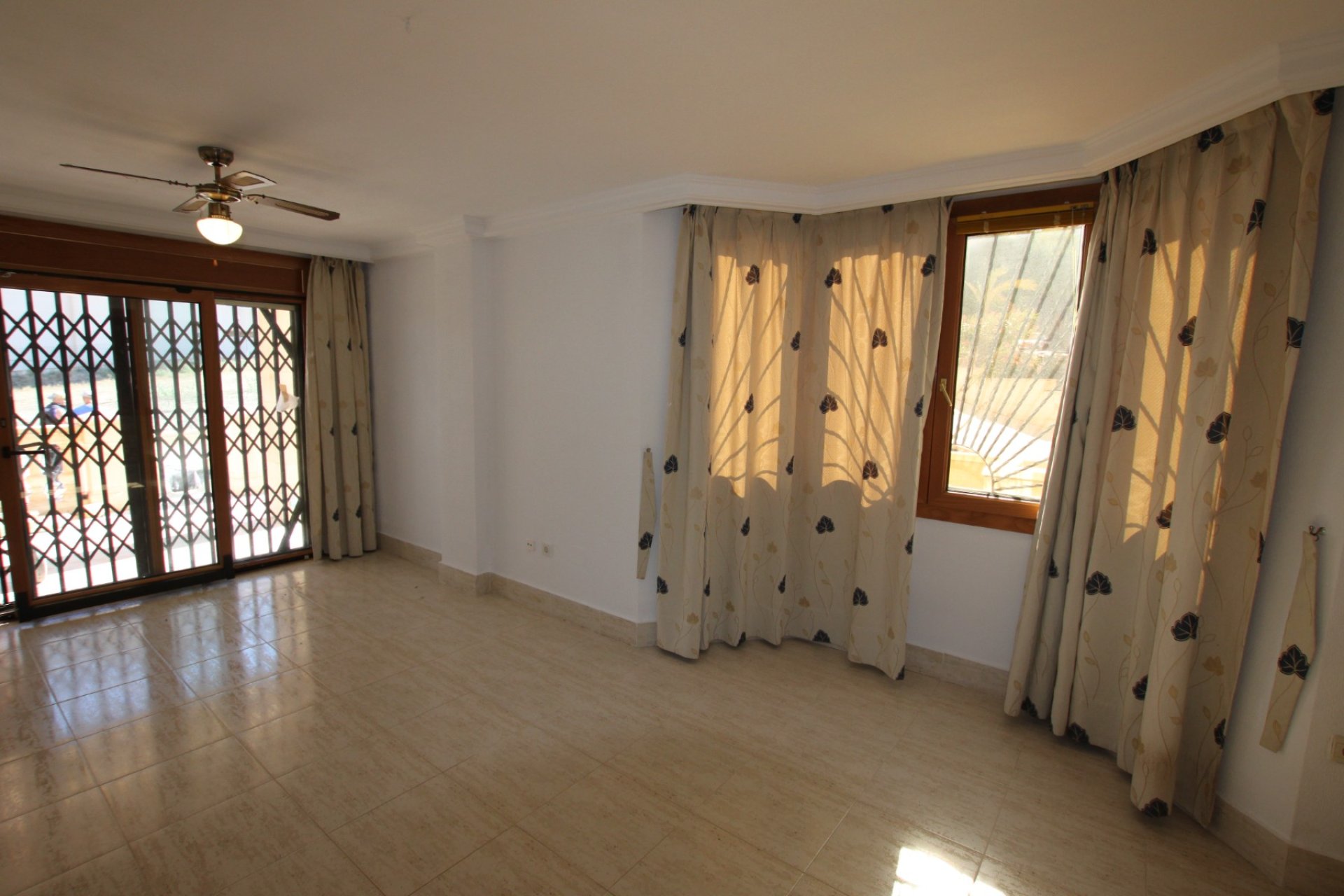 Odsprzedaż - Apartament - Guardamar del Segura - El Moncayo