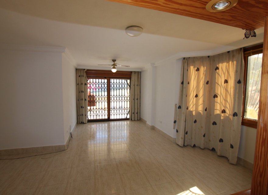 Odsprzedaż - Apartament - Guardamar del Segura - El Moncayo