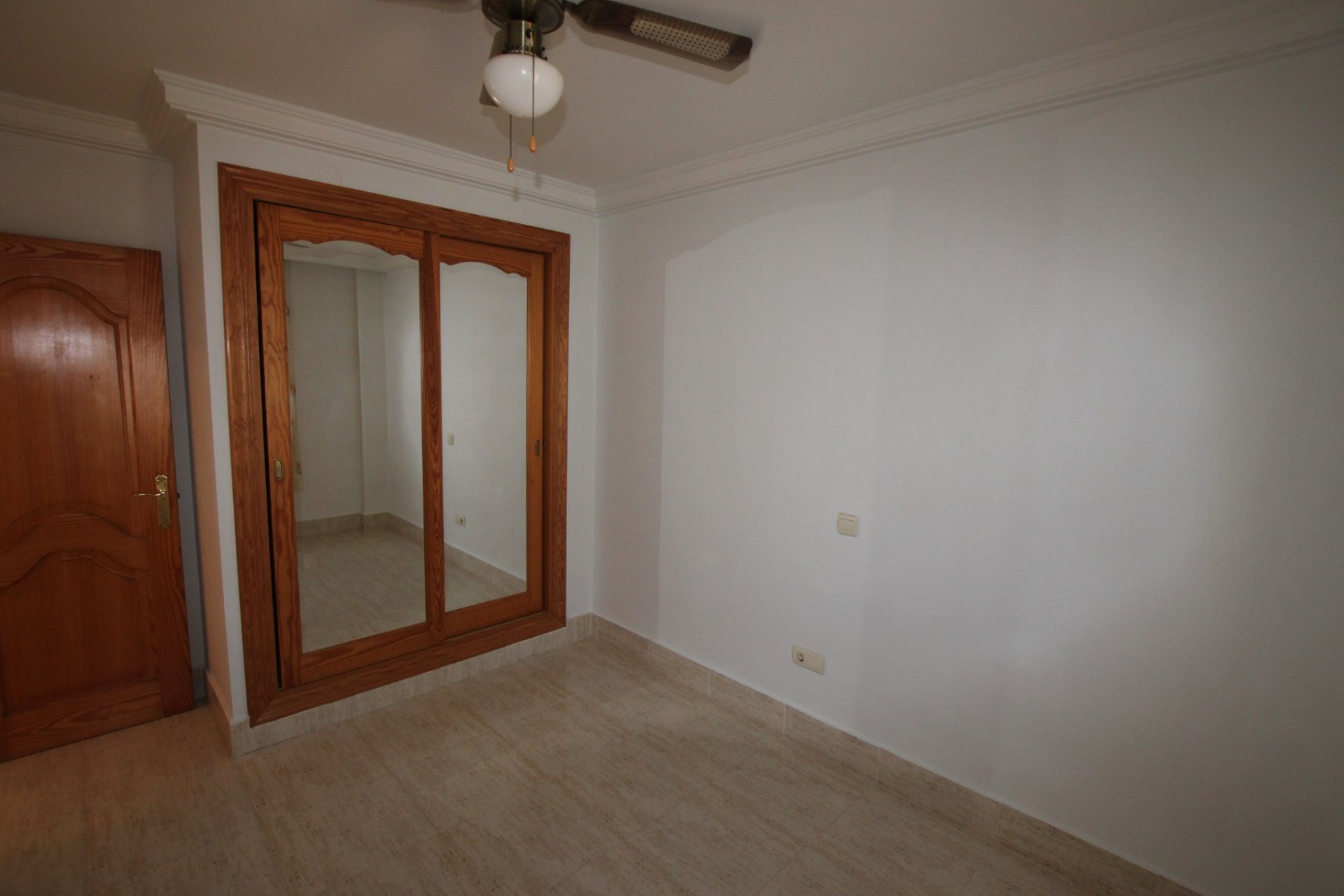 Odsprzedaż - Apartament - Guardamar del Segura - El Moncayo