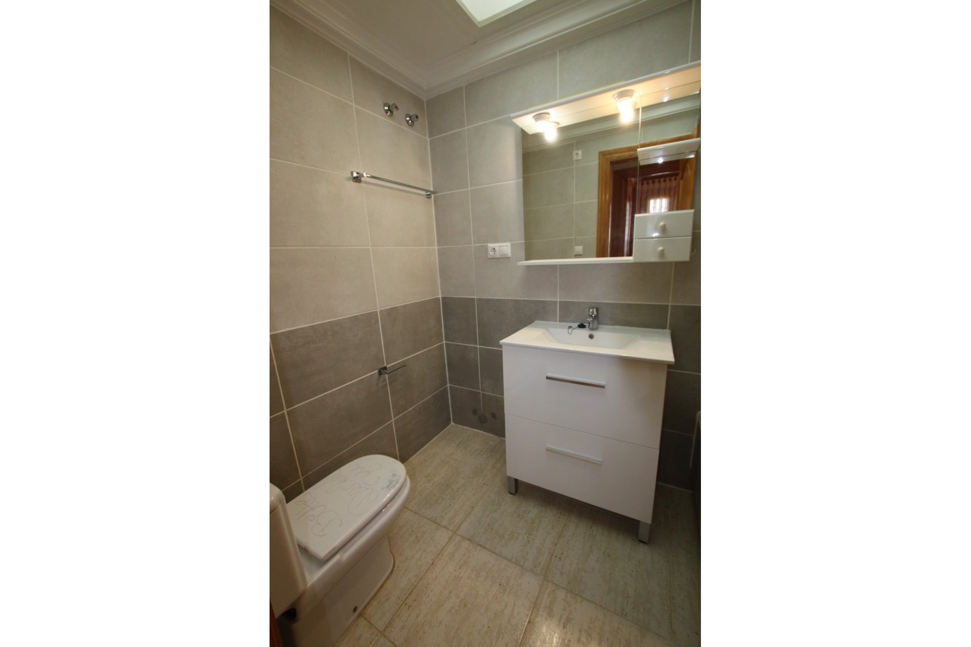 Odsprzedaż - Apartament - Guardamar del Segura - El Moncayo