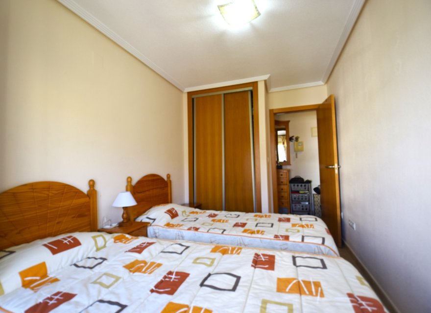 Odsprzedaż - Apartament - Guardamar del Segura - Plaza Porticada