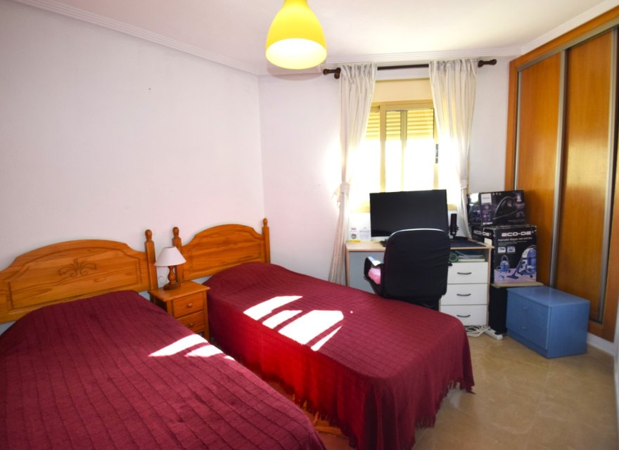 Odsprzedaż - Apartament - Guardamar del Segura - Plaza Porticada